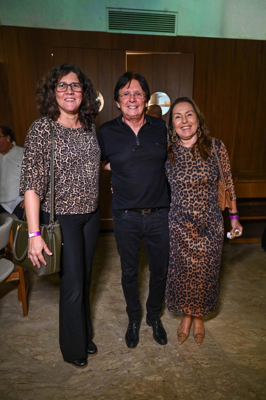 Leilane Loureiro, Guto e Márcia Amoedo