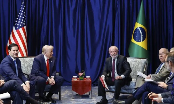 Lula propôs ser interlocutor entre EUA e Venezuela em reunião, diz chanceler Lula propôs ser interlocutor entre EUA e Venezuela em reunião, diz chanceler