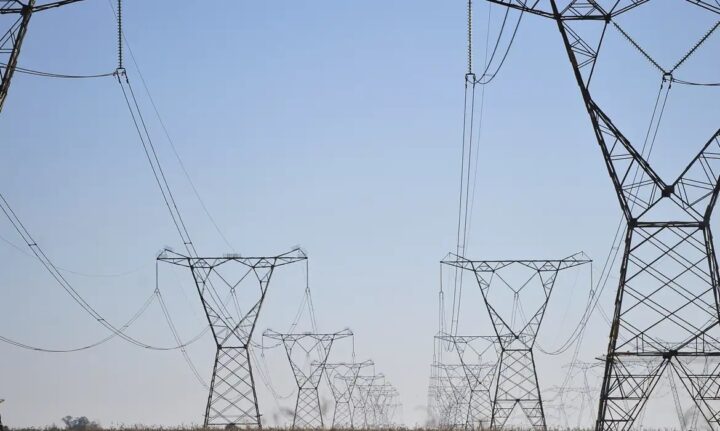 Minas e Energia confirma que incêndio provocou apagão que afetou Bahia e outros estados