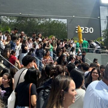 Princípio de incêndio causa pânico em faculdade de Medicina em Salvador