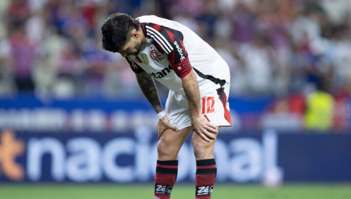 Flamengo tropeça no Fortaleza e desperdiça chance de virar líder; veja melhores momentos Flamengo tropeça no Fortaleza e desperdiça chance de virar líder; veja melhores momentos