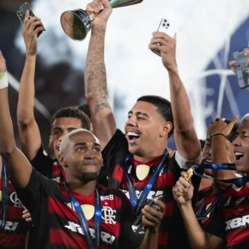 Palmeiras acerta contratação de atacante ex-Flamengo