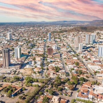 Inmet emite alerta de perigo climático para mais de 160 cidades baianas