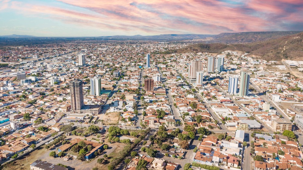 Inmet emite alerta de perigo climático para mais de 160 cidades baianas