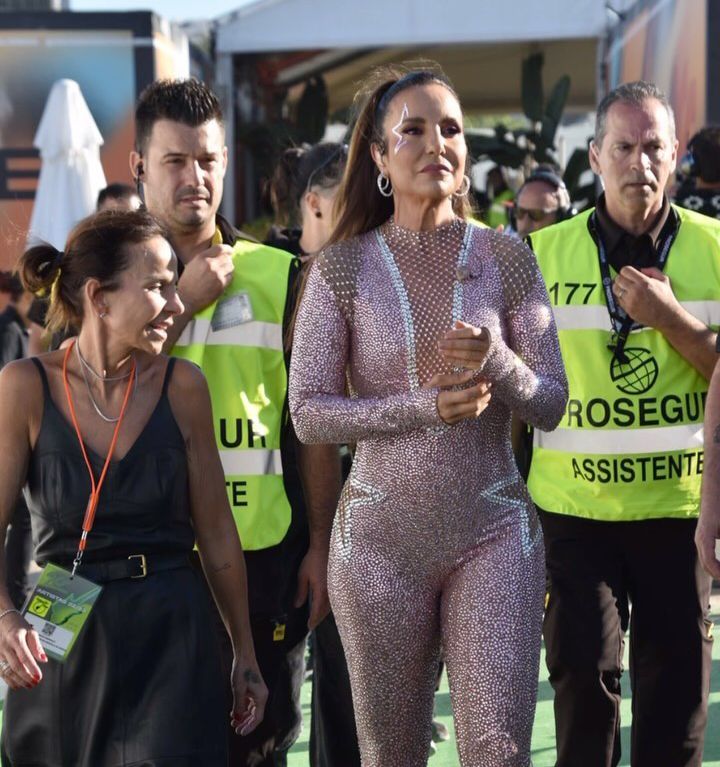 Ivete Sangalo se declara para irmã em homenagem de aniversário: ‘Sem você nunca teria dado certo’