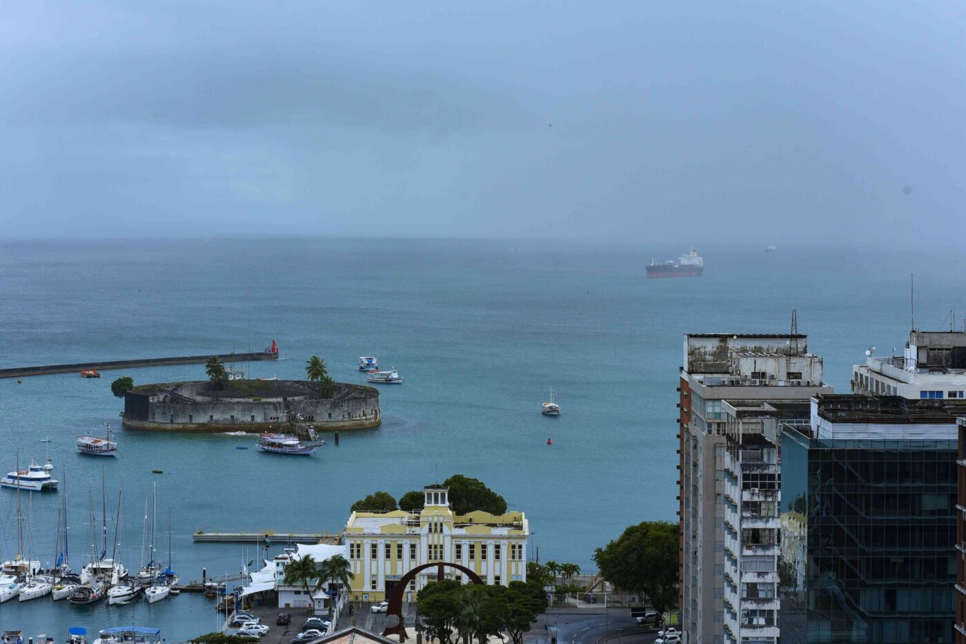 Volume de chuvas em Salvador chega a 123 mm e ultrapassa média histórica de outubro