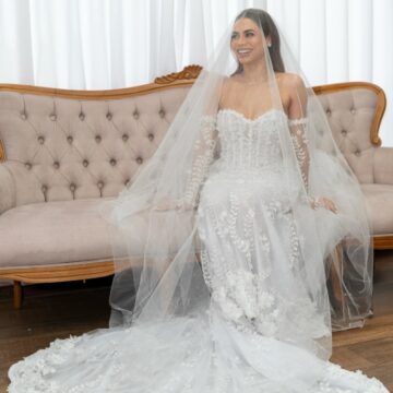 Lexa surge deslumbrante com vestido de noiva para casar com Ricardo Vianna; veja fotos