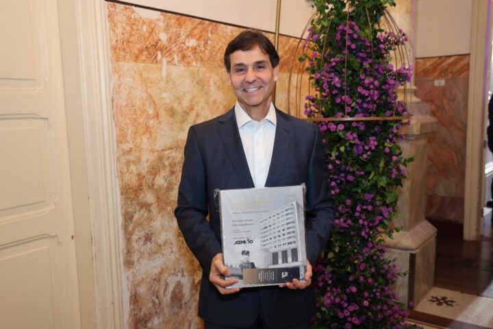 ADEMI-BA lança livro “Salvador – Grandes Obras” com evento Palacete TiraChapéu ADEMI-BA lança livro “Salvador – Grandes Obras” com evento Palacete TiraChapéu