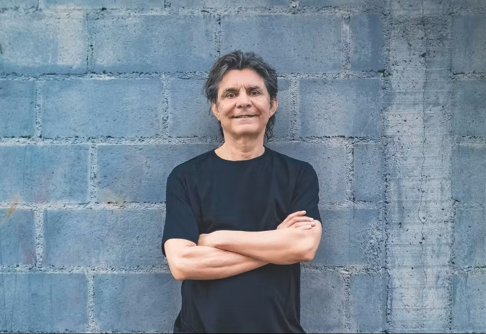 Lô Borges, do Clube da Esquina, passa por traqueostomia e segue em estado grave, porém estável Lô Borges, do Clube da Esquina, passa por traqueostomia e segue em estado grave, porém estável