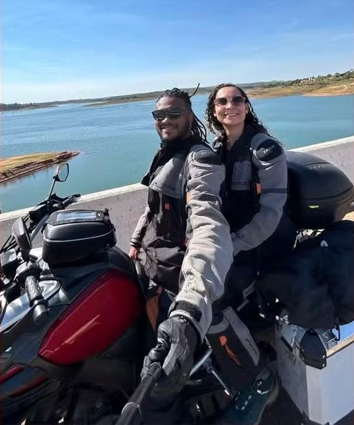 Casal de baianos percorre mais de 11 mil km de moto em viagem de Salvador ao Deserto do Atacama Casal de baianos percorre mais de 11 mil km de moto em viagem de Salvador ao Deserto do Atacama