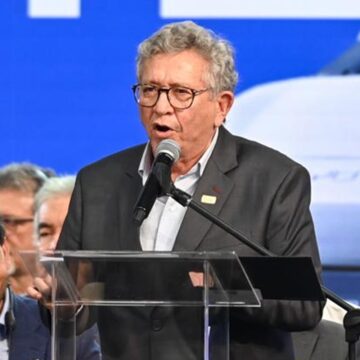 Prefeito de Camaçari celebra inauguração da fábrica da BYD e agradece Lula por novos investimentos