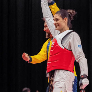 Brasileira se torna nº 1 do mundo no taekwondo às vésperas do Mundial