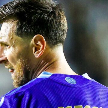 Messi quebra recorde de assistências de Neymar em goleada da Argentina