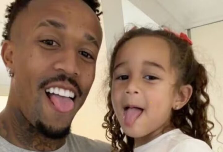 Éder Militão posa com filha após críticas sobre ausência e viagem com esposa Éder Militão posa com filha após críticas sobre ausência e viagem com esposa