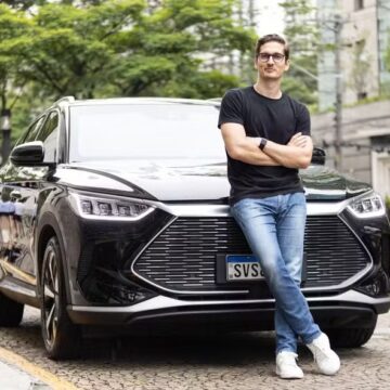 Rhino, app de mobilidade com carros blindados, levanta R$ 15 milhões em novo aporte Rhino, app de mobilidade com carros blindados, levanta R$ 15 milhões em novo aporte