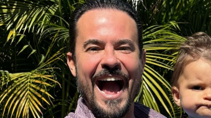 Paulinho Vilhena faz plástica nos olhos e exibe resultado para fãs; veja foto Paulinho Vilhena faz plástica nos olhos e exibe resultado para fãs; veja foto