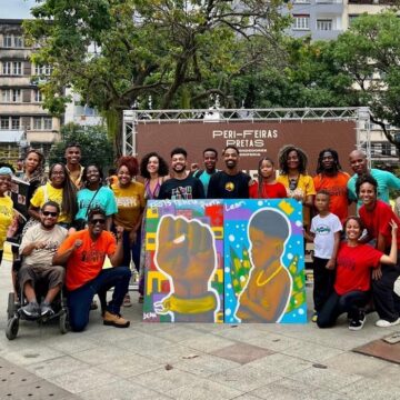 Peri-Feiras Preta reúne 120 empreendedoras negras na Praça da Piedade durante o Novembro Negro Peri-Feiras Preta reúne 120 empreendedoras negras na Praça da Piedade durante o Novembro Negro