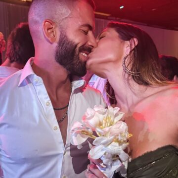 Vem aí?! Mari Gonzalez pega buquê em casamento e comemora com Pipo Marques