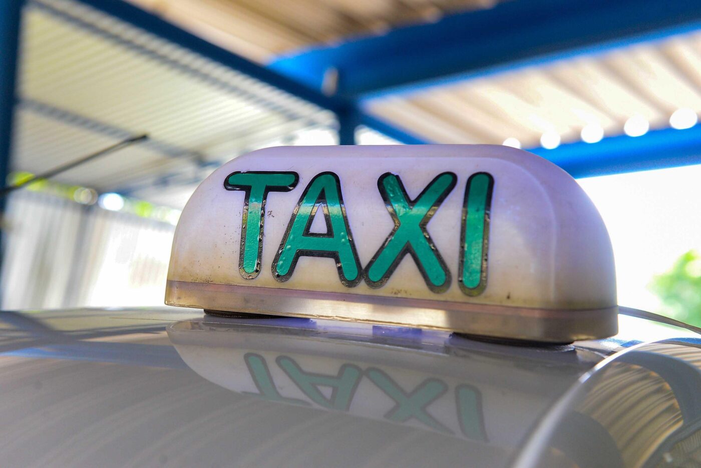 Prefeitura sanciona nova lei para táxis em Salvador com regras atualizadas e mais flexibilidade para categoria; veja o que muda