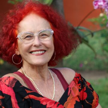 Roseana Murray fala na Flica 2025 sobre “O Braço Mágico”, livro inspirado em tragédia pessoal após ataque de cães