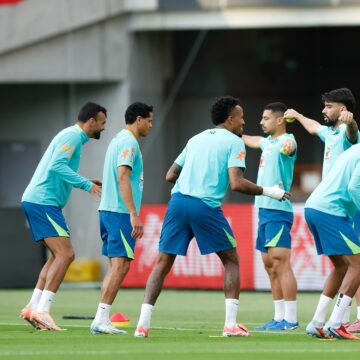 Seleção brasileira deve ter mudanças no time titular para jogo contra o Japão