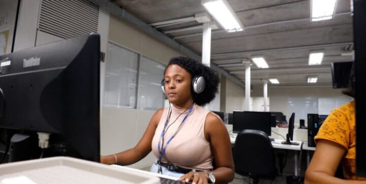 Programa ‘Partiu Estágio’ abre mais de 4 mil vagas para universitários na Bahia; veja como se inscrever