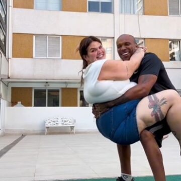 Thais Carla realiza sonho de ser carregada pelo marido após perder 75 kg