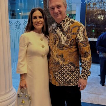 Ticiana Villas Boas e Joesley Batista participam de evento na Indonésia Ticiana Villas Boas e Joesley Batista participam de evento na Indonésia