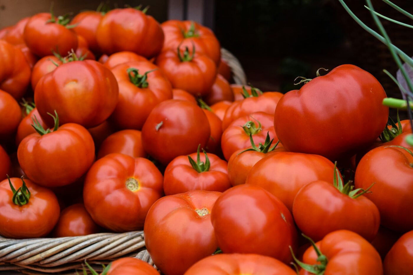 Cesta Básica de Salvador apresenta redução de preço; tomate teve maior queda