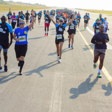 Corrida da Asa: Aeroporto de Salvador recebe experiência exclusiva que une esporte, história e aviação