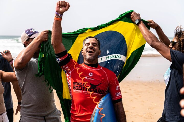 Feito histórico: baiano Uri Valadão conquista bicampeonato mundial de bodyboarding Feito histórico: baiano Uri Valadão conquista bicampeonato mundial de bodyboarding