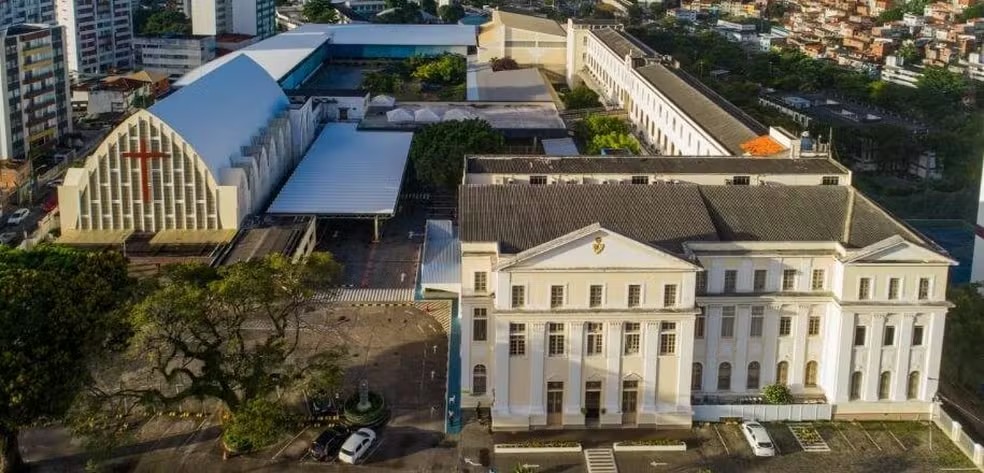 Colégio Antônio Vieira abre 40 vagas para bolsas integrais no Ensino Médio noturno