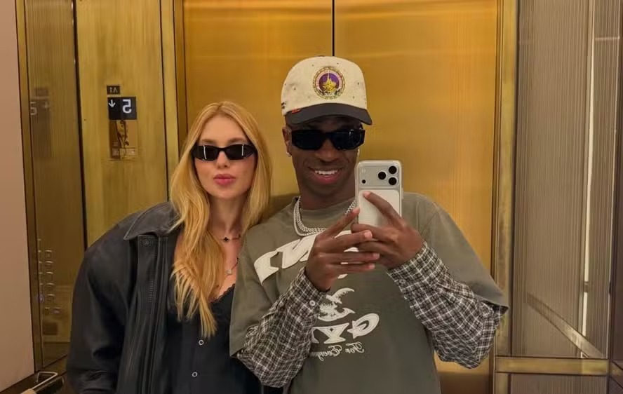 Virginia Fonseca surpreende ao mostrar talento de Vini Jr. no piano: ‘Deu a vida’