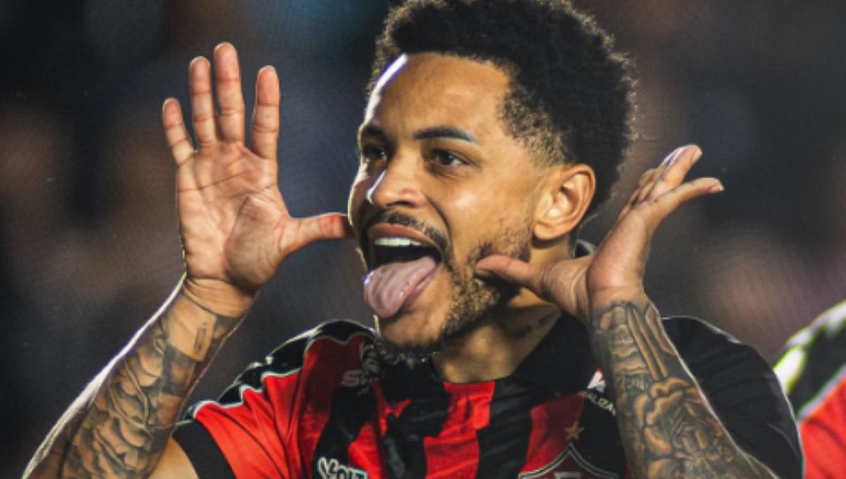 Vitória vence o Santos na Vila Belmiro e segue vivo na luta contra o Z4