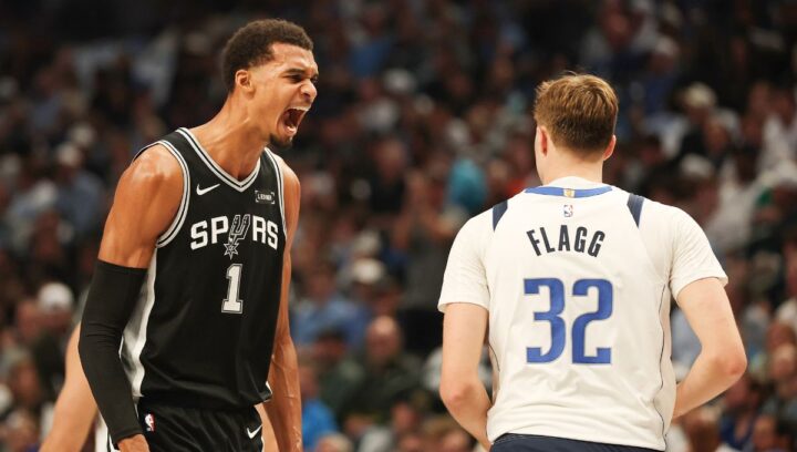 Wembanyama faz 40 pontos e lidera Spurs em vitória arrasadora sobre os Mavericks; veja melhores momentos