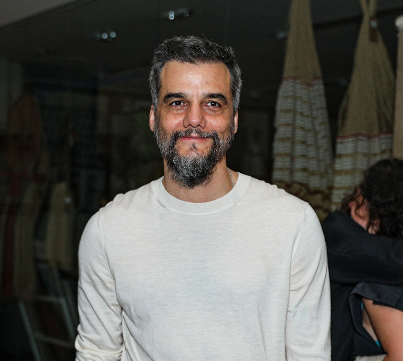 Após temporada em Salvador, Wagner Moura estreia peça no Rio de Janeiro