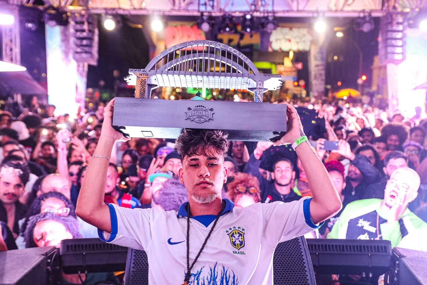 Rapper baiano é campeão do Duelo Nacional de MCs 2025