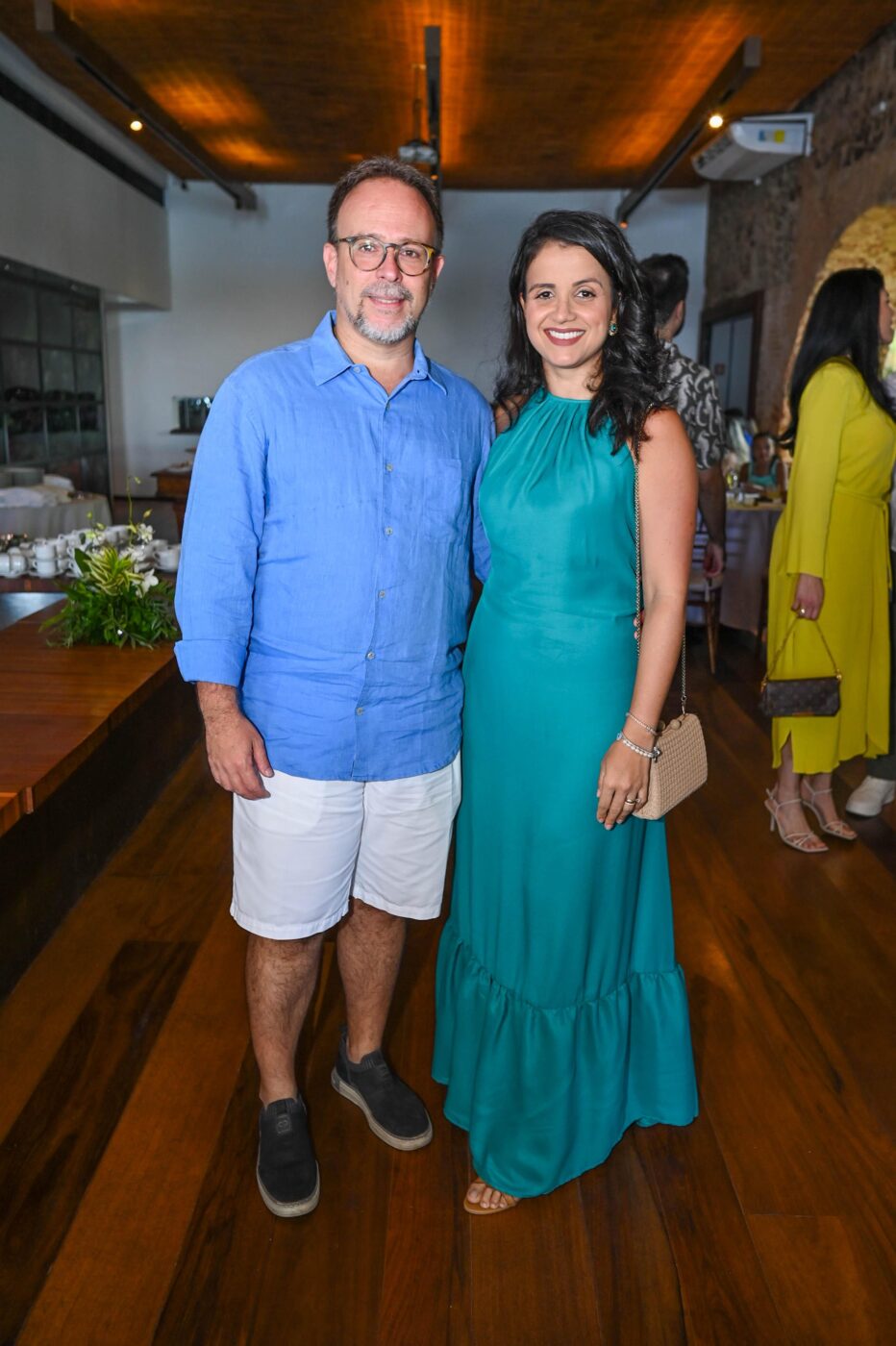 Antônio Adonias e Lara Soares