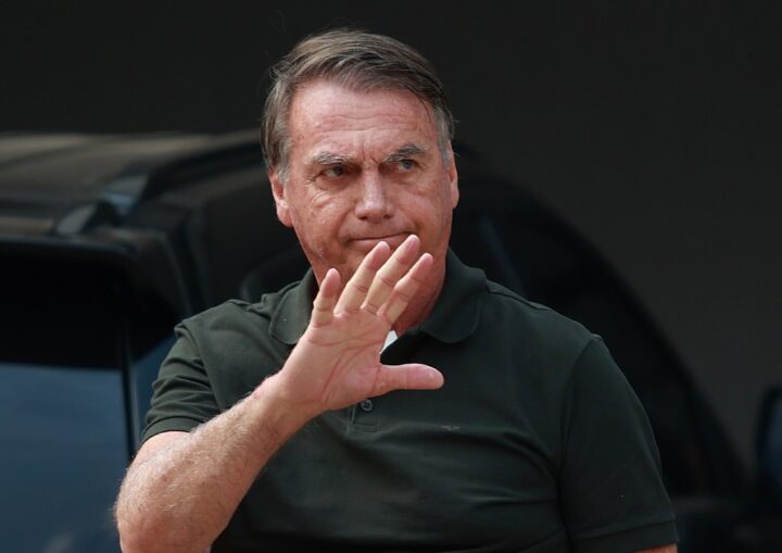 STF determina prisão preventiva do ex-presidente Jair Bolsonaro