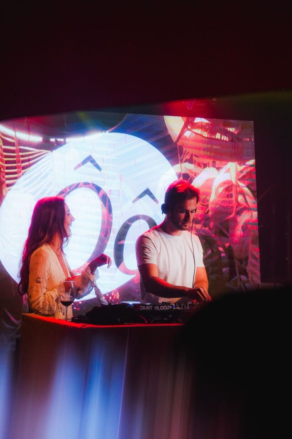 Sarah Stenzel e Antônio Oliva