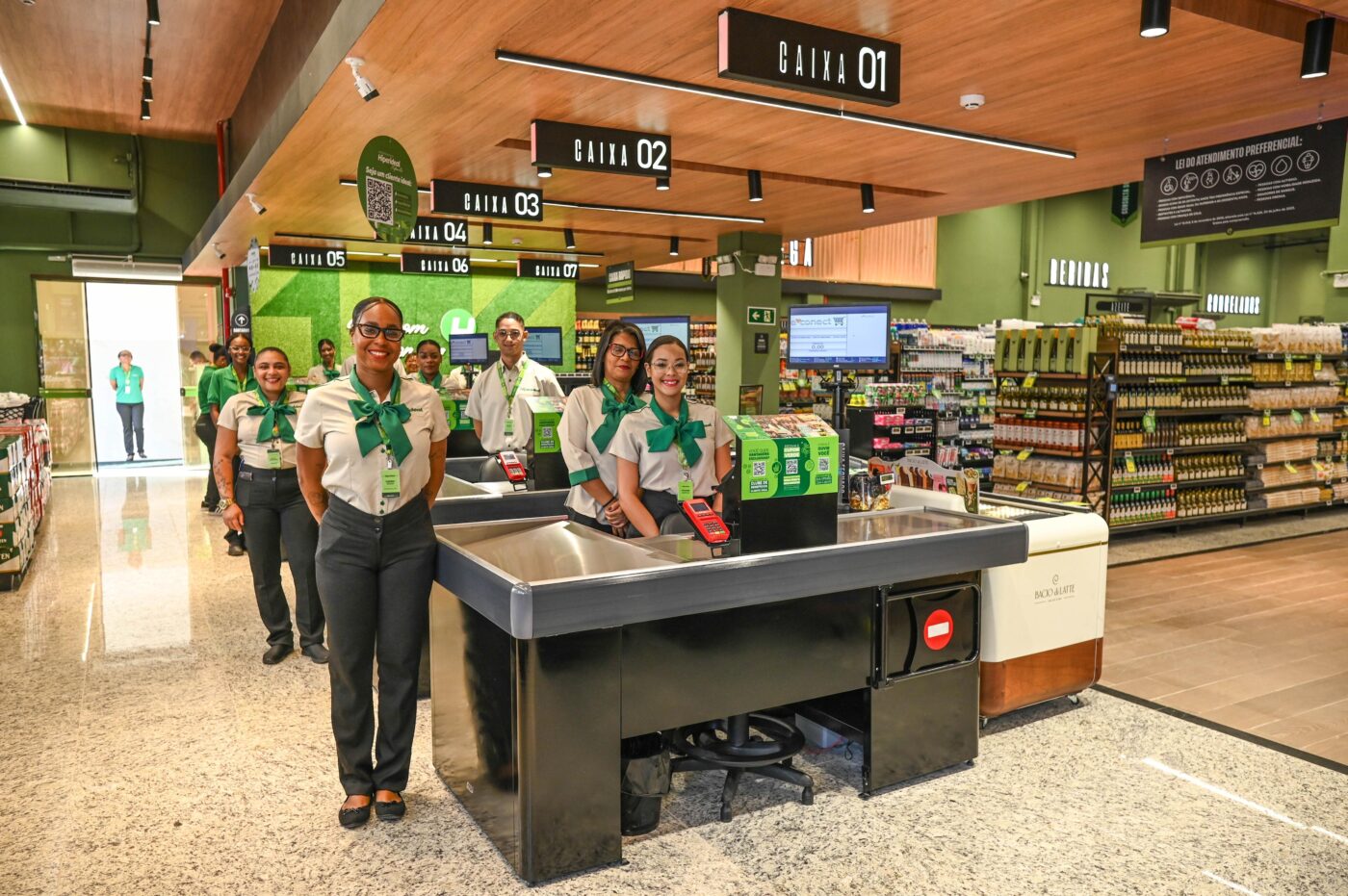 Hiperideal Alphaville