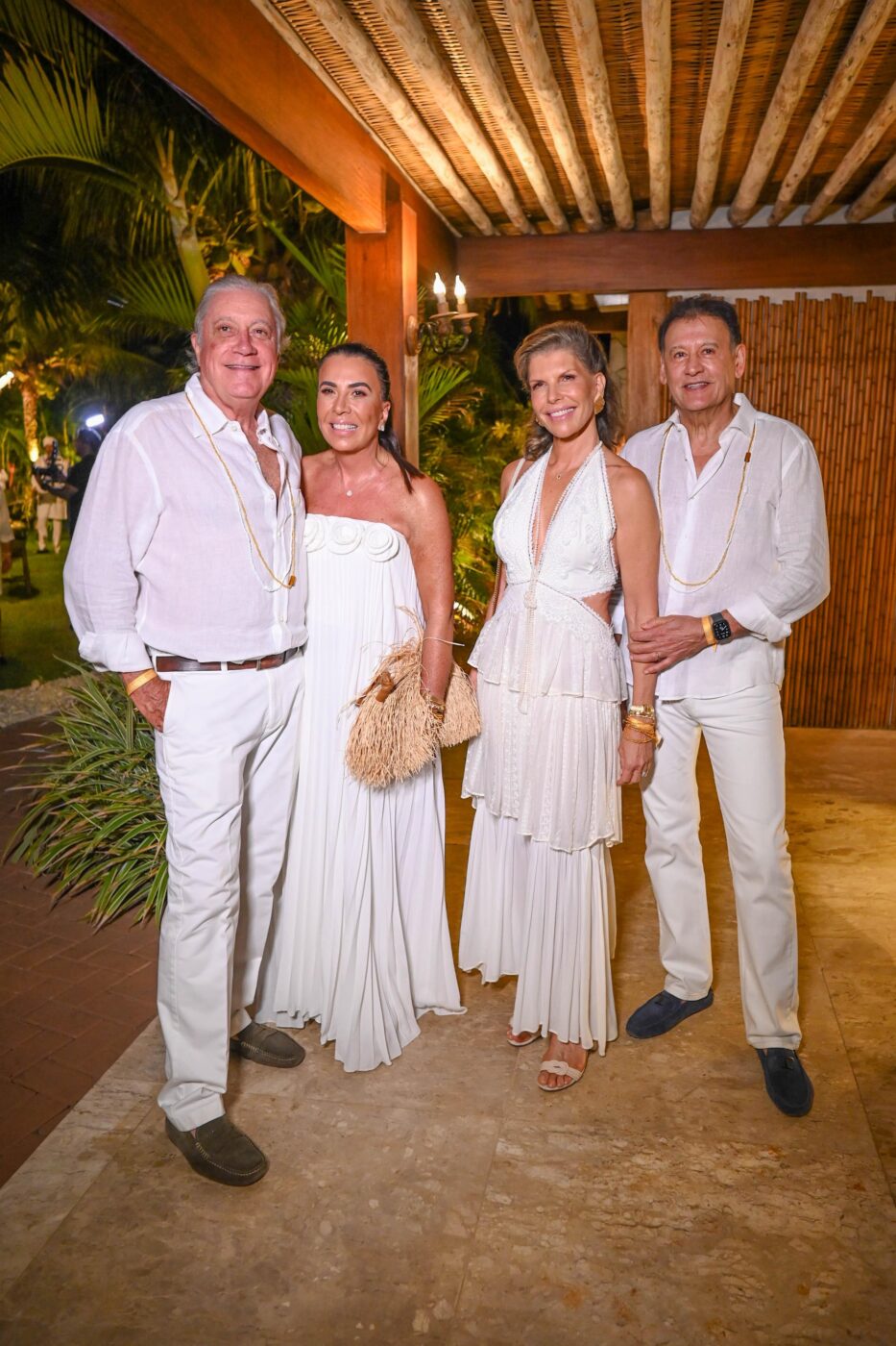 Delfim Correia, Márcia Almeida e Simone e Gilson Yared