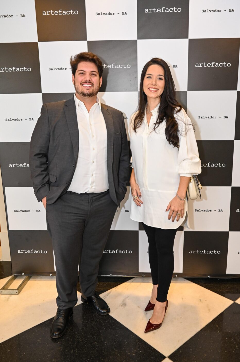 Kauê Gramulha e Paula Torres