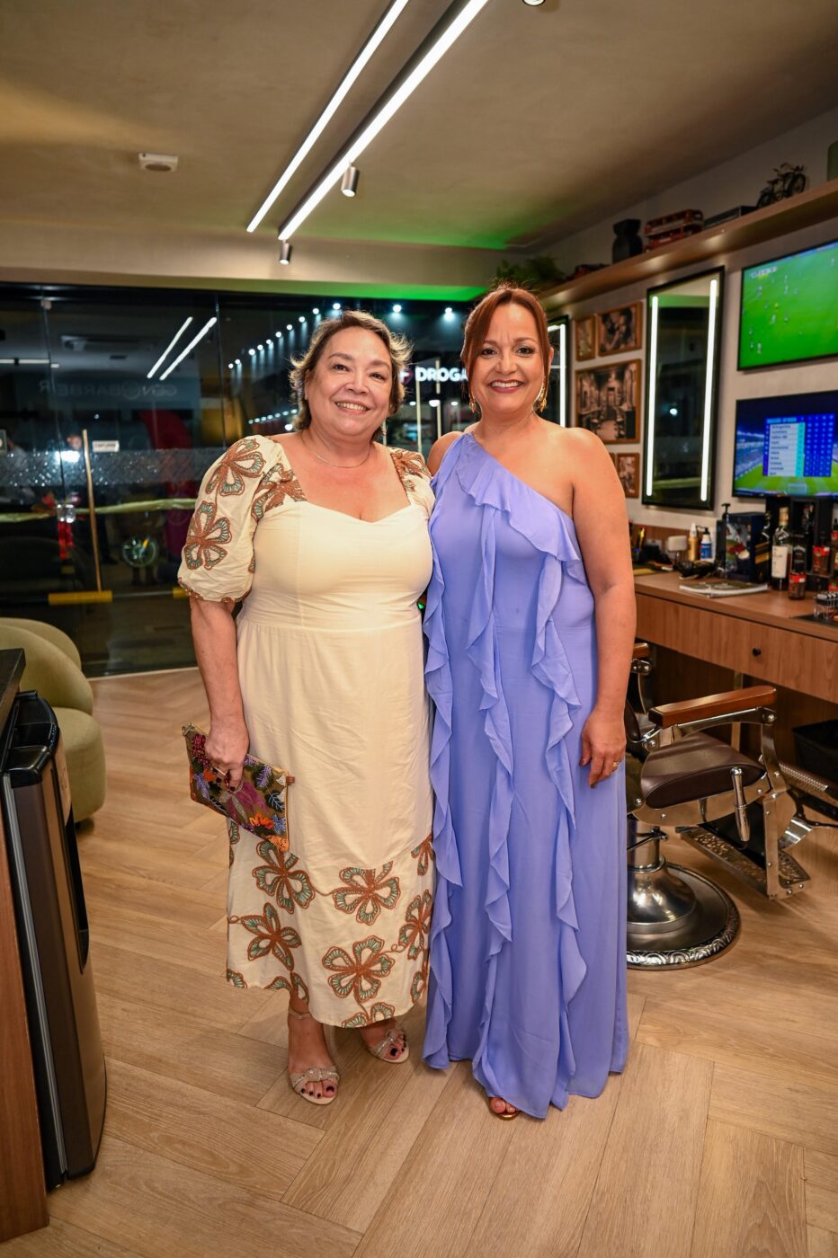 Regina Antunes e Érika Oliveira