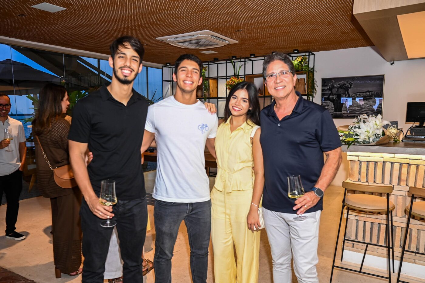 Davi Lemos Bastos, Gabriel Lemos Bastos, Maria Clara Pondé e Pedro Paulo Bastos Filho