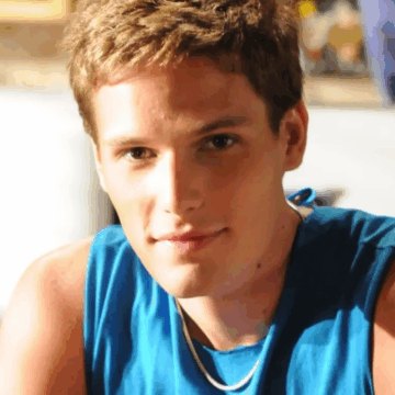 Justiça intima ator Jonatas Faro a pagar mais de R$ 370 mil em pensão atrasada