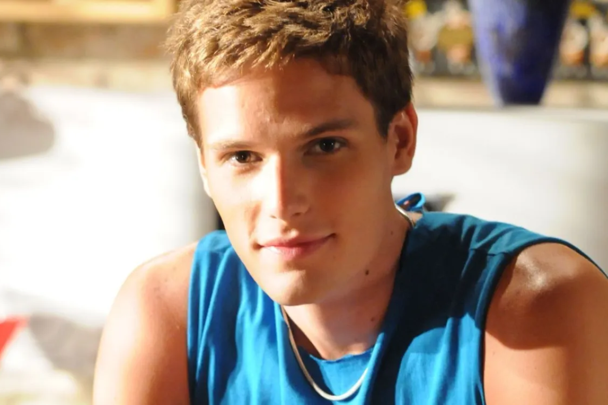 Justiça intima ator Jonatas Faro a pagar mais de R$ 370 mil em pensão atrasada