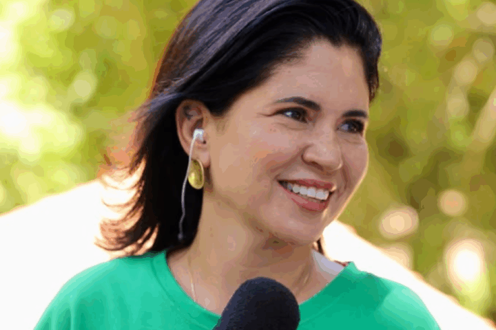 Repórter Adriana Oliveira é demitida da TV Bahia