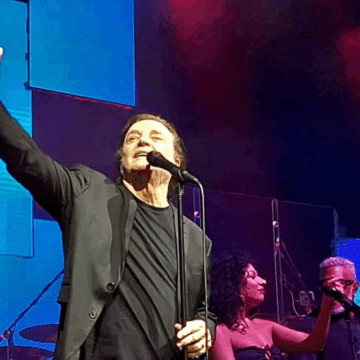 Fábio Jr. faz show em Salvador e se declara para fãs baianos: “Sem vocês eu não existiria”