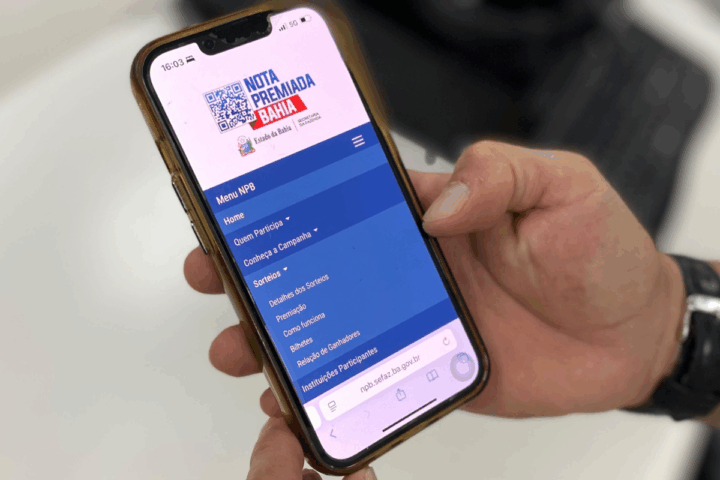 Sinal do celular vira sorte grande: baiana se cadastra e leva prêmio de R$ 100 mil